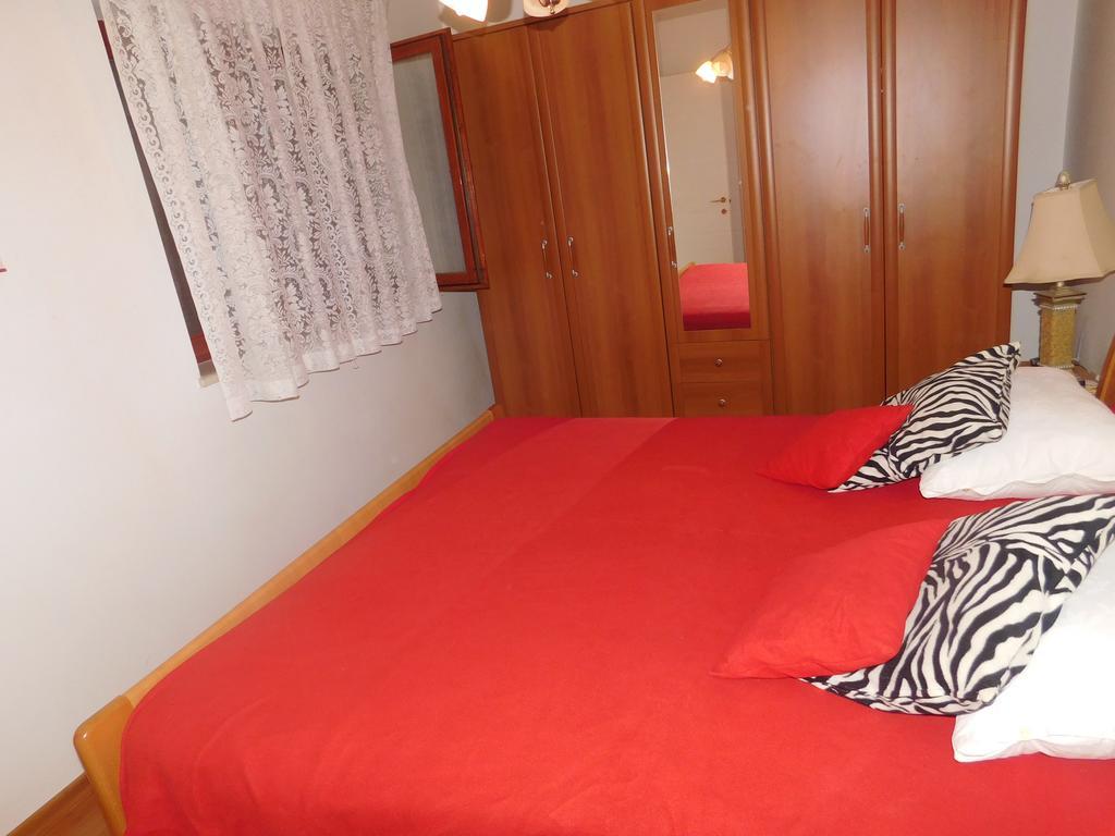 Apartments Obelix Pula Exterior foto